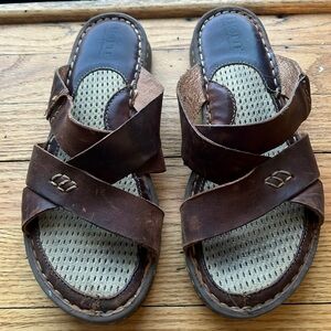 Born leather sandals